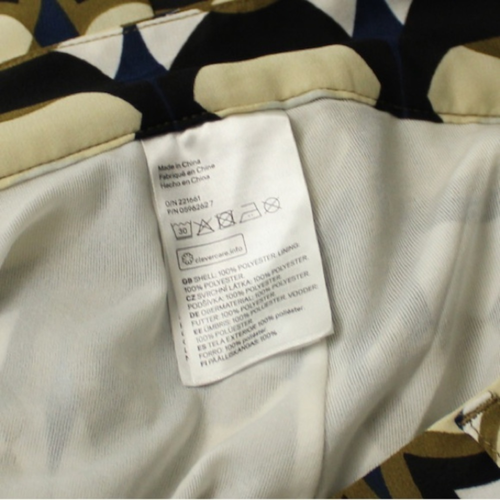 H&M Women’s Geometric Printed Pleated Midi Skirt Size 8 - Picture 12 of 13